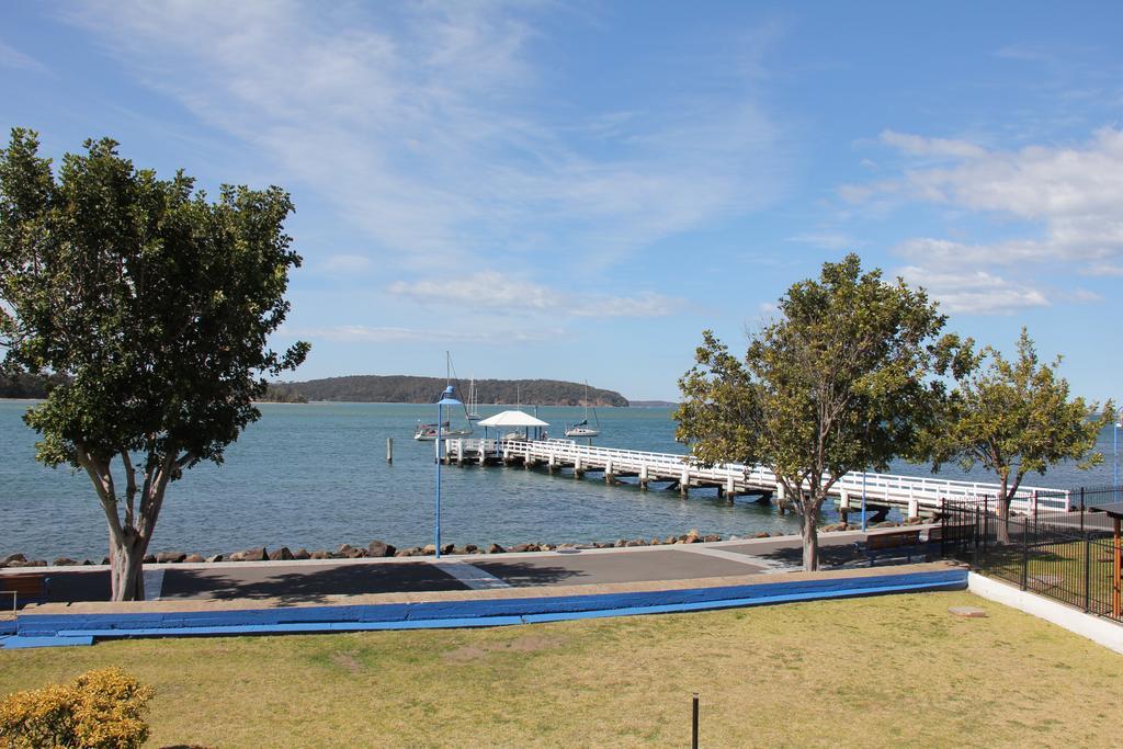 Zorba Waterfront Motel Batemans Bay Exterior foto