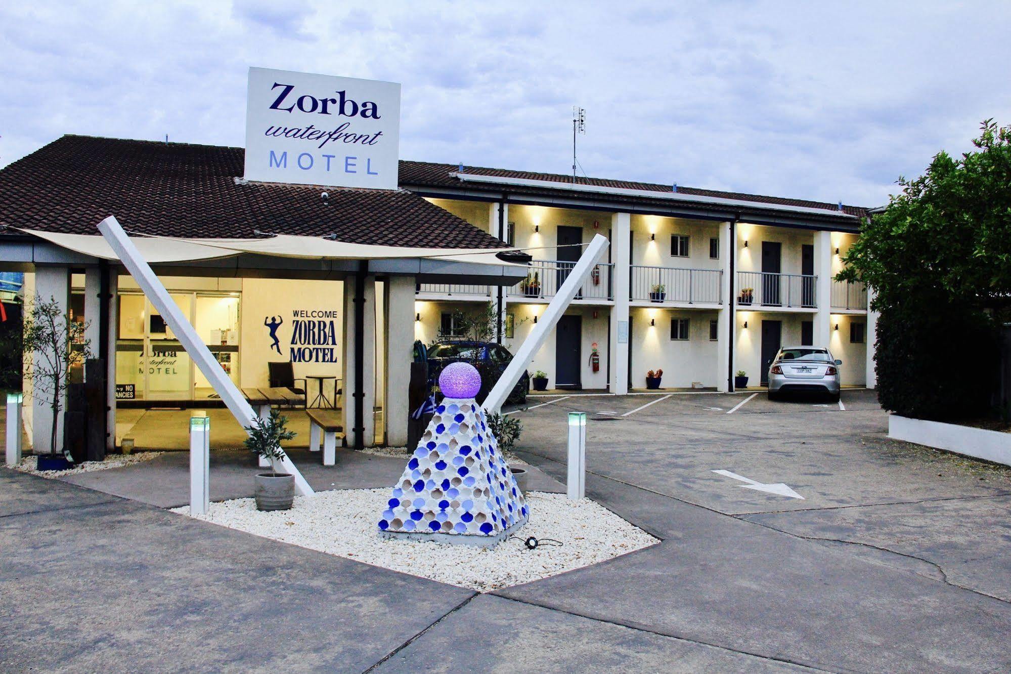 Zorba Waterfront Motel Batemans Bay Exterior foto