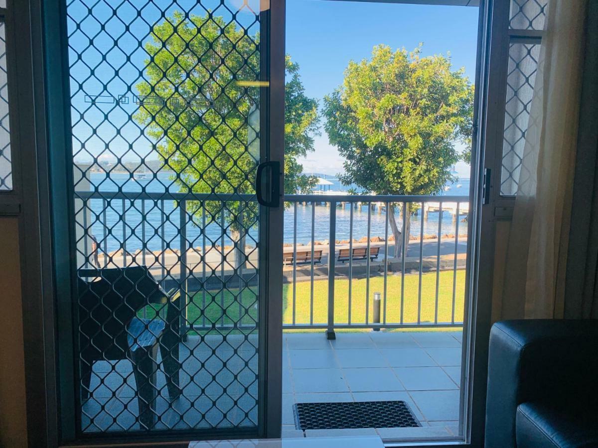 Zorba Waterfront Motel Batemans Bay Exterior foto